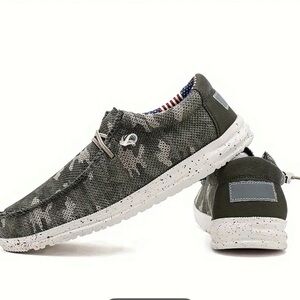 Lightweight Loafers Camouflage Casual Shoes with comfy soft sole size 10